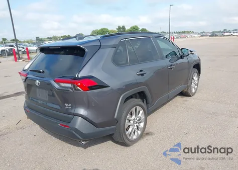 2024 Toyota Rav4 Xle Premium z USA, uszkodzony, nr VIN 2T3A1RFV3RC462216